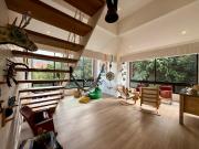 VENDEMOS APARTAMENTO DUPLEX REMODELADO EN LA CONCHA