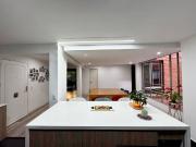 VENDEMOS APARTAMENTO REMODELADO MILLA DE ORO EN UNIDAD...