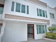 Vendemos CASA 2 NIVELES 4 habitaciones + estudio en...