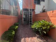 Vendemos casa recién remodelada en Jardines de la...