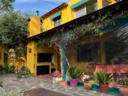 VENDEMOS GRAN CASA ZONA GOLF, CON GRAN JARDIN