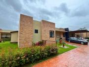 Vendemos hermosa casa en Chía !