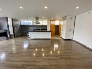 VENDEMOS POLO CLUB APARTAMENTO REMODELADO 2 ALCB, VISTA