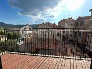 Vendesi a Sarteano terra tetto di circa 130 mq. Con...