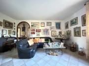 Vendesi appartamento a Barberino di Mugello via Amerigo...