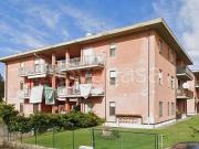 Vendesi appartamento a Cento via Piemonte, 10