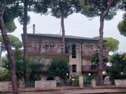 Vendesi trilocale a Cervia via Titano, Pinarella