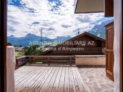 Vendesi appartamento a Cortina d'Ampezzo