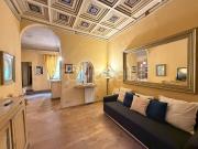 Vendesi appartamento a Firenze via dei Calzaiuoli,...