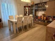 Vendesi appartamento a Follonica via Trento