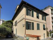 Vendesi appartamento a Genova via Giovanni Acerbi, 23,...