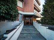 Vendesi appartamento a Milano via Anna Neera, 45,...