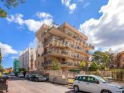 Vendesi appartamento a Roma via Augusto Tebaldi,...