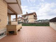 Vendesi appartamento a Ronciglione via Antonio Gramsci, 2