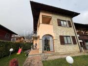 Vendesi appartamento a Rovetta via milano, 2