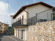 Vendesi appartamento a Sotto il Monte Giovanni XXIII via...