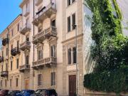 Vendesi appartamento a Torino via Federico Campana, 26,...