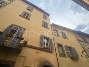 Vendesi appartamento a Viterbo via Calabresi, Sacrario...