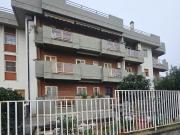 VENDESI APPARTAMENTO CON DOPPIO INGRESSO IN VIA APPIA –...
