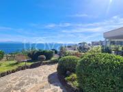 Vendesi attico a Napoli, Posillipo