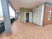 Vendesi attico a Roma via delle Lillà, Alessandrino...