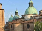 Vendesi attico a Treviso, Duomo