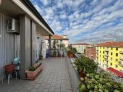 Vendesi attico/mansarda a Milano piazza Greco, 10, Greco...