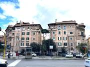 Vendesi attico/mansarda a Roma, Re di Roma