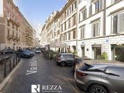 Vendesi attico/mansarda a Roma via della Penna, Piazza...