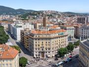 Vendesi attico/mansarda a Trieste piazza Dalmazia, 3,...