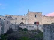 Vendesi bellissima masseria vista mare 1500m² Ostuni