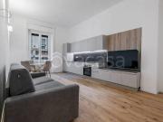 Vendesi bilocale a Milano via Niccolò Copernico, 22,...