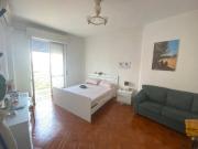 Vendesi bilocale a Milano via Savona, 90B, Piazza Napoli