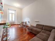 Vendesi bilocale a Milano via Valtellina, 50, Farini