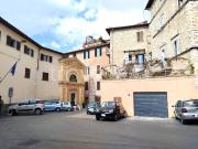 Vendesi bilocale a Perugia via Cesare Caporali, Centro...