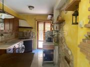 Vendesi bilocale a Pomezia via Zurigo