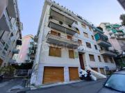 Vendesi bilocale a Rapallo via Paolo Tubino, Castello...