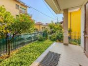 Vendesi bilocale a Rho via Po, n. 11