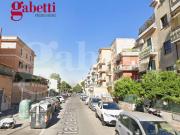 Vendesi bilocale a Roma via delle Palme, 87, Centocelle