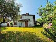 Vendesi casa indipendente a Bagnone