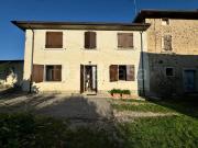 Vendesi casa indipendente a Bardolino via Ronchi