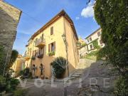 Vendesi casa indipendente a Bevagna piazza San Filippo