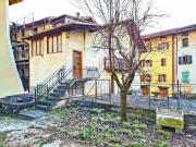 Vendesi casa indipendente a Borgo Valsugana via Cesare...