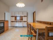 Vendesi casa indipendente a Brentonico via 3 Novembre, 44