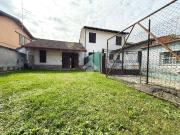 Vendesi casa indipendente a Castelleone via solferino, 132