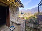 Vendesi casa indipendente a Centro Valle Intelvi piazza...