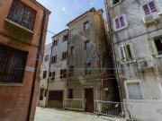 Vendesi casa indipendente a Chioggia calle Doro, 100