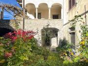 Vendesi casa indipendente a Cimamulera, Piedimulera