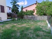 Vendesi casa indipendente a Colfiorito, Foligno