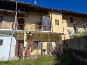 Vendesi casa indipendente a Favria vicolo Gaeta, 8